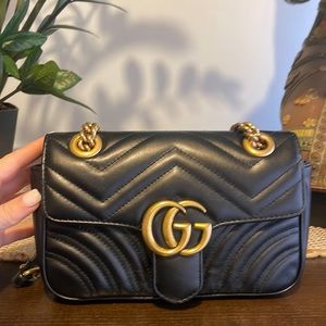 GUCCI Calfskin Matelasse Mini GG Marmont Black